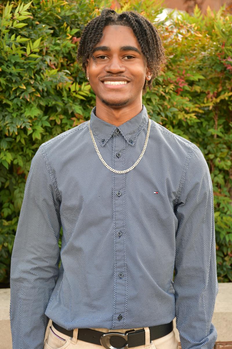 deveunte-byrd-new-maroon-camp